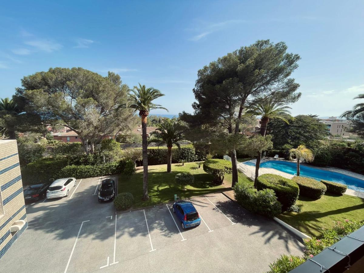 La Paisible Lägenhet Saint-Raphaël Exteriör bild