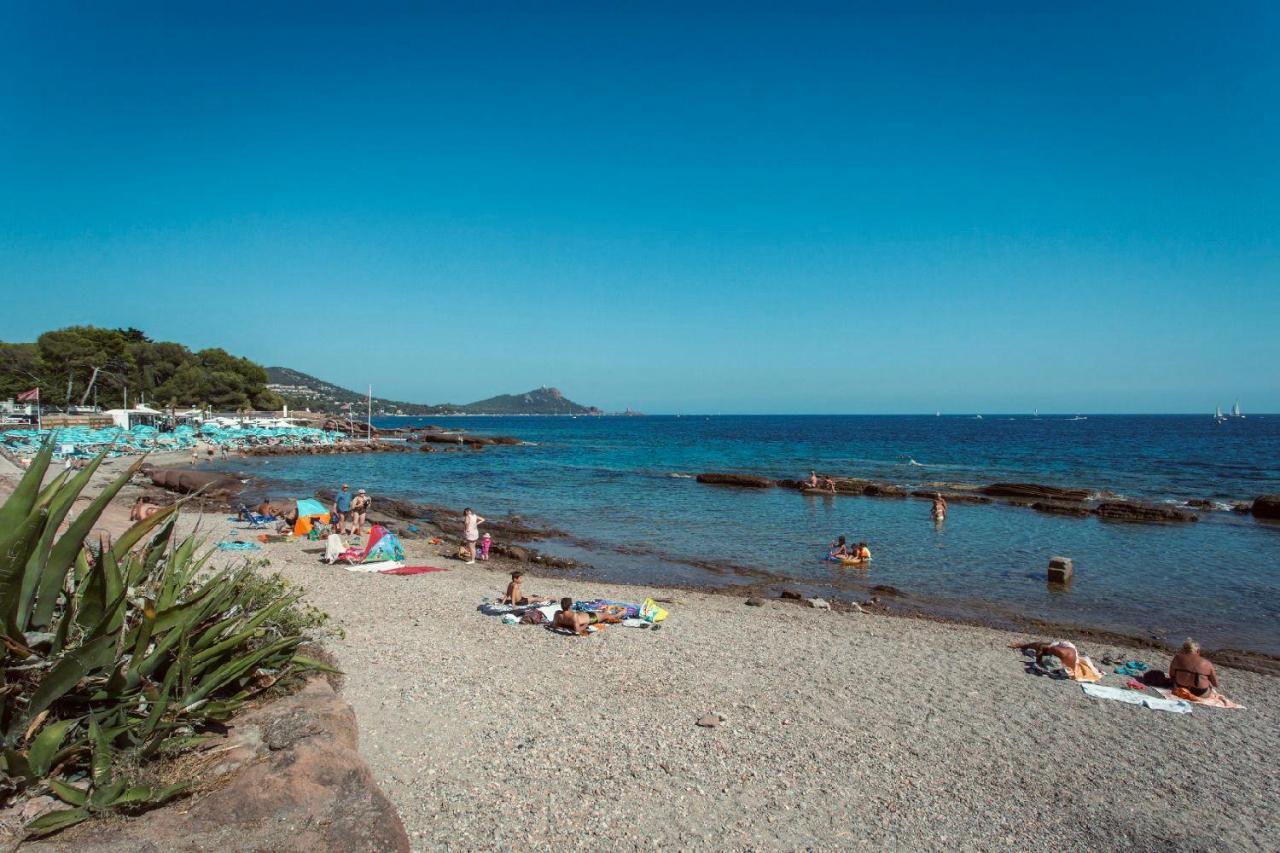 La Paisible Lägenhet Saint-Raphaël Exteriör bild